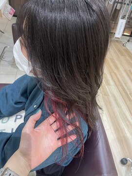 アヴァンス 江坂店(AVANCE.) ダークブラウン×チェリーレッドイヤリングカラー