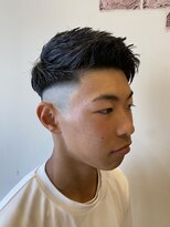 フラテロ(fratello)&nbsp;大胆刈り上げスタイル