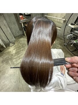 サロンドミルク 原宿(salon de MiLK) 梅雨に負けない髪へ　美髪矯正おすすめ