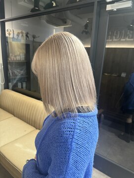 エイト 池袋店(EIGHT ikebukuro) アッシュベージュ"遠田航平"