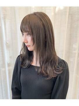 レル(lelu) オリーブベージュ×ミディアム