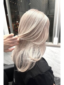 ランズ(LANDS) ホワイトミルクティーカラー【韓国ヘア 大阪 梅田】