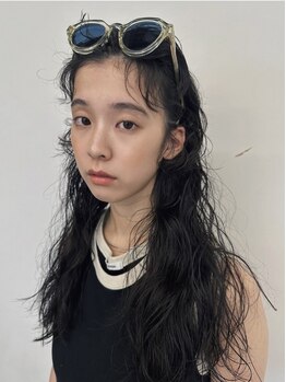 シスノーラ(sisu nolla)の写真/【栄/久屋大通】ナチュラルな中にもエッジのきいたパーマが◎ダメージに合わせた薬剤で髪の負担も軽減！