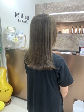 プティパ 水戸内原店(petit-pas) ◎ブリーチありオリーブカラー×軽め切りっぱなし◎