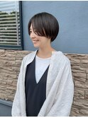 ショートボブ
