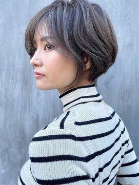 サンド 池袋 2nd(sand) 顔周りレイヤー小顔丸みショート/黒髪地毛風カラー/池袋