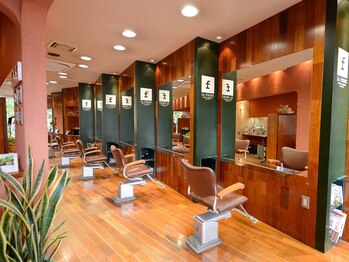 フランク 平野店(I's FRUNC)の写真/心地良いアットホームな空間で、心安らぐひとときをお届けします！リラックスしながら自分らしいスタイルに