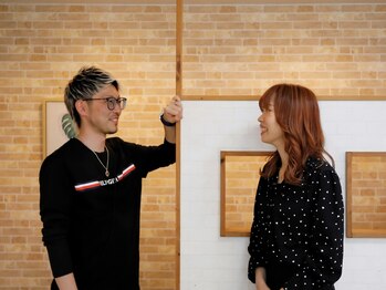 シャイン(SHINE)の写真/数々の大会で優勝＆受賞歴有の実力派スタイリスト在籍★高い技術力であなたの魅力を最大限に引き出します◎