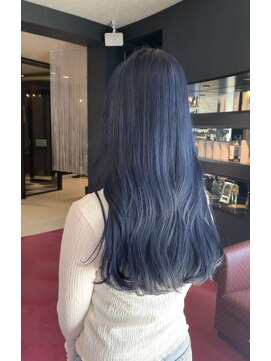 アース 鈴鹿店(HAIR&MAKE EARTH) ブルーグレイ