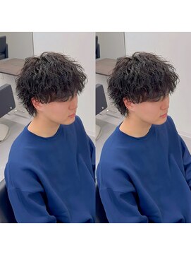 ブライト(BRIGHT) マッシュウルフ波巻きスパイラルパーマ