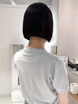 ラミエ バイ メルト 吉祥寺(lamie by melt)&nbsp;"久保田"切りっぱなしタイトボブダークグレージュ大人ボブ
