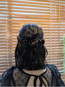 ルアン(Luan) パーティーハーフアップ