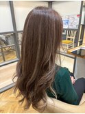 立体感ハイライトゆるふわロングヘア×ナチュラルブラウン