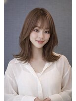 ロイ(Roi)&nbsp;渋谷/レイヤー/ミディアムレイヤー/ハッシュカット