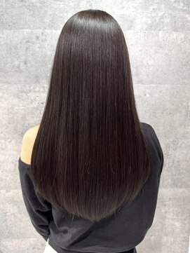 バランス 原宿 表参道(balance) ダークグレー×レイヤーカット