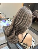 ハイライトミディアムヘア暗めカラーデザインカラー