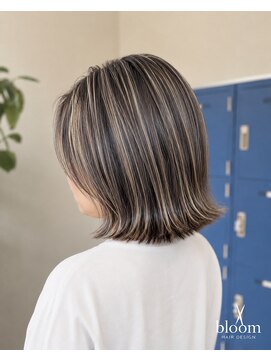 ブルーム 八千代緑が丘(bloom) 白髪黒髪を活かした白髪ぼかし地毛ハイライト