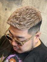 ブレイズマン(BLAZEMAN)&nbsp;ブロンドパーマ×フェード
