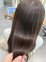 ケンジ 湘南台(KENJE) 柔らかベージュカラー