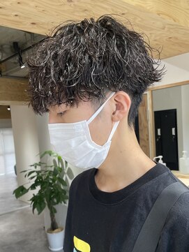 クオル 立川(QOL) ツーブロックマッシュ×波巻きスパイラル