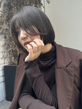 オリ('Oli) ぱつんとボブ