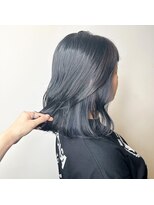 ビヨンドイー(beyond E)&nbsp;ネイビーブルーのインナーカラー