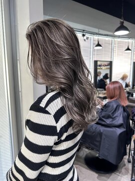 アルカナ 明治神宮前原宿(ARCANA) デザインカラーハイライトカラーケアブリーチダブルカラー渋谷