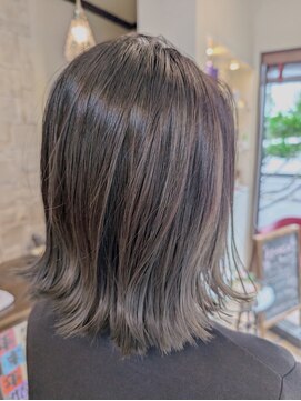 ヘアプロデュース ムース(Hair Produce MU SU) グレージュ、グラデーションカラー