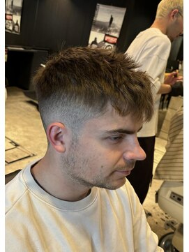 フランクス バーバー ウエストトウキョウ 吉祥寺店(FRANK’S BARBER WEST TOKYO) 1ミリフェード　S