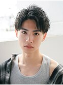 メンズショート　束感　刈り上げ　アップバング