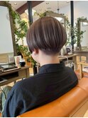 刈り上げ&グラデーションボブ