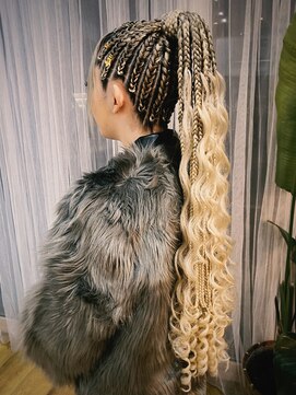 コーンロウポニー