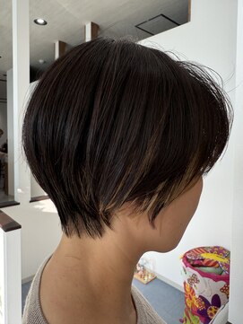 エミュ(emu.) 大人の朝ラクショートボブ