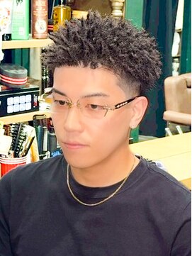 プロショップウェーブ セカンド(PRO SHOP WAVE II) フェザーパーマ/ルーズパーマ/アクティブショート/ドレッドヘア