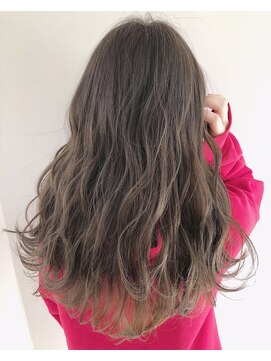 グレース(GRACE) ブリーチ必須*外国人風シアーグレー 担当坂本