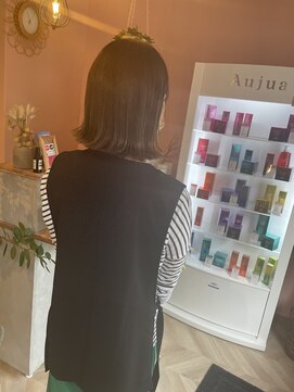 ラトット(Latot) 今夏イチオシ、ピスタチオグリーン♪