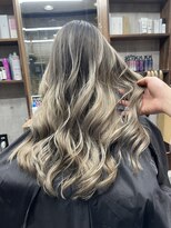 ラフ(LAFF)&nbsp;#バレイヤージュ#グレージュカラー#ボブウルフ#ココアベージュ