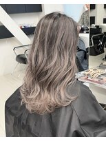 アライブ キチジョウジ(ALIVE Kichijoji) 【ALIVE吉祥寺】グレージュシルバーエアタッチバレイヤージュ