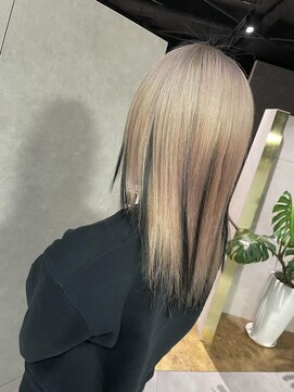 ニーナ ビューティーサロン(NINA Beauty Salon) ギャルに季節は関係ない♪#ハイトーン#ダブルカラー