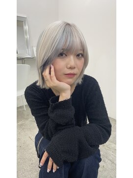 クラン バイ ナチュラル(clan by Natural) ホワイトカラー/デザインカラー/水色カラー @seiji_1027_