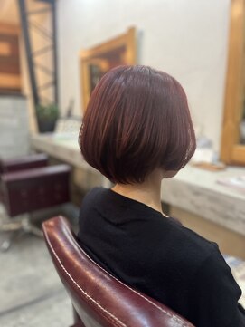 イヤイライケレ アシンメトリーボブ