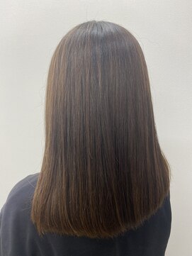 カットハウス ニューヨーク(CUT HOUSE NEW YORK) うる艶ストレート