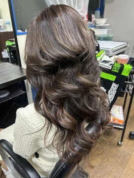 ジュン 小岩 ロングヘア