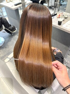 リラス 博多(rilas) 縮毛矯正　艶髪　ストレートパーマ