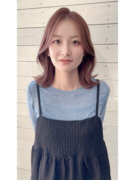 ルノン フィージュ(LUNON fieju) 黒髪クラゲヘアーオリーブグレー小顔ココアベージュ