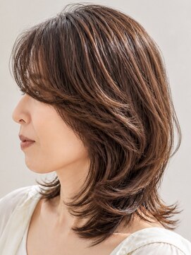 トップヘアー ガーデンヴィラ 安城(Garden Villa) 安城くびれミディアムレイヤーウルフカットピンクブラウン40代