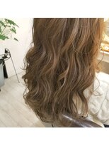 クレア(CREA)&nbsp;愛されクリーミーベージュ 【 担当・ 日下部】