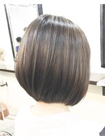 エトネ ヘアーサロン 仙台駅前(eTONe hair salon) 【eTONe】30代40代大人女性におすすめ前下がりボブ