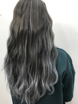 トロニー(TLONY) 渋谷TLONY透け感エクステグレーカラー