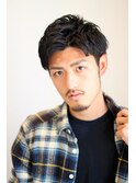 ワイルドアップバング ツーブロック 刈り上げショートスタイル